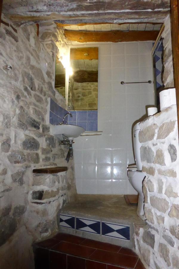 Апартаменти Apartamento Sierra De Guara Paules Екстер'єр фото