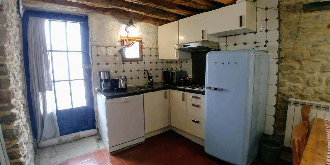 Апартаменти Apartamento Sierra De Guara Paules Екстер'єр фото